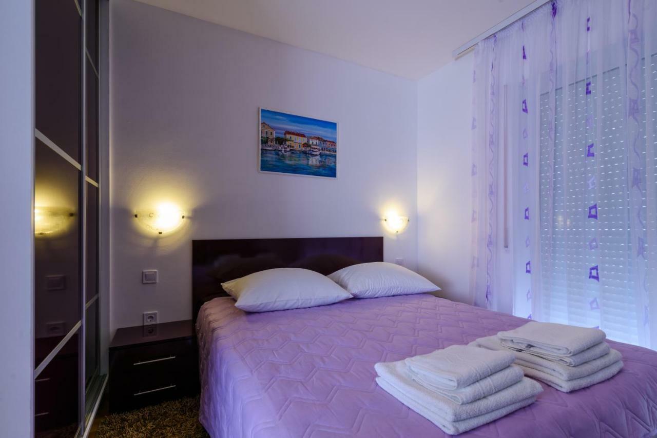 Apartments Mijo Trogir Exterior foto
